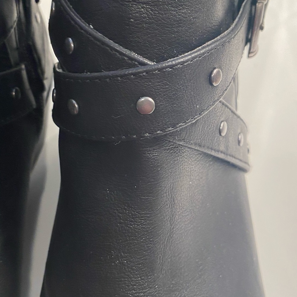 Style & Co. Boots - Picture 4 of 6